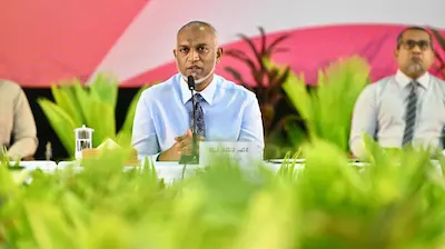 ހުރިހާ ރައްޔިތުންނަށް ވެސް ”ތަފާތުކުރުމެއްނެތި” ވަޒީފާގެ ފުރުސަތު ލިބޭނެކަން ޔަގީންވާން ބޭނުން: ރައީސް