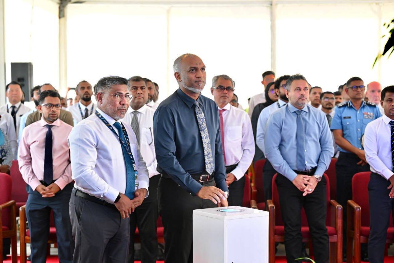 13މިލިއަން ލީޓަރުގެ ތެޔޮ ރައްކާކުރެވޭ، ވީއައިއޭގެ އައު ފިއުލްފާމާއި ފިއުލް ހައިޑްރަންޓްގެހިދުމަތް ރައީސް ފަށްޓަވައިދެއްވައިފި