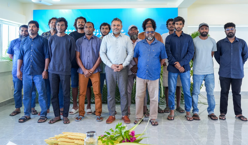 މެރިން ހެޗަރީ ސްކިލްސް ޑިވެލޮޕްމަންޓް ޕްރޮގްރާމުގެ ދެވަނަ ބެޗް ނިންމާ ބައިވެރިންނަށް ސެޓްފިކެޓްދީފި