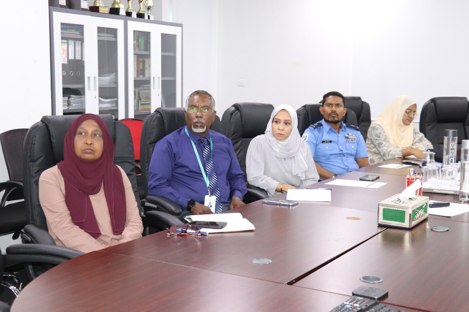 ފަރުވާއަށް ދާންޖެހޭ 200އަށްވުރެ ގިނަ އެޑިކްޓުން އެބަތިބި، އެއްބާރުލުންނުދޭ މީހުންނަށް ގާނޫނީ ފިޔަވަޅު އަޅަނީ