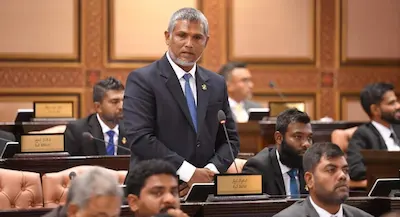 ގައުމުގައި ހުރި އިގުތިސާދީ މައްސަލަތައް ހައްލުކުރަން ފުރަތަމަ ފަހަރަށް އިސްނެންގެވި ބޭފުޅަކީ ރައީސް ޑރ.މުޢިއްޒު: ޙަމީދު