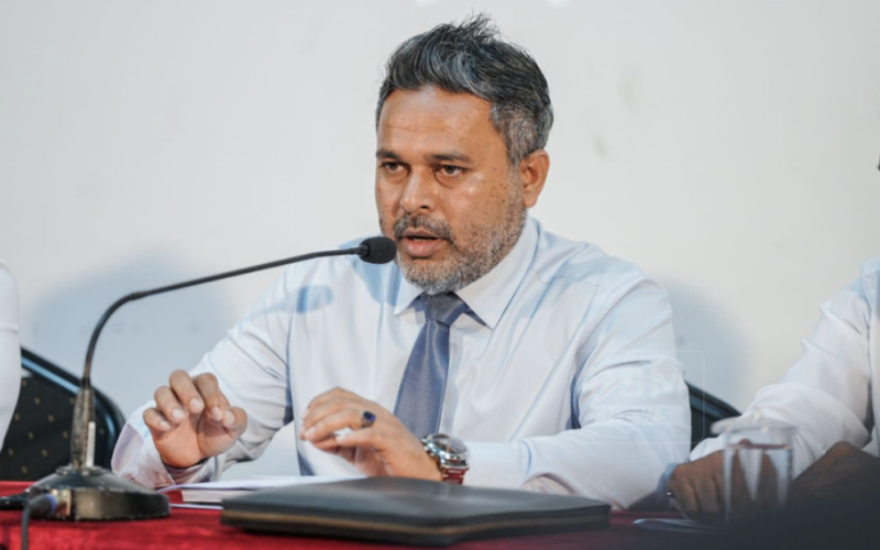 ރައީސް ޑރ.މުޢިއްޒުގެ ހިކުމަތްތެރި ފިޔަވަޅުތަކާއެކު ކުރިއަށް އޮތީ ވަރަށް ވެސް އުޖާލާ ދުވަސްތަކެއް: ޝިޔާމް