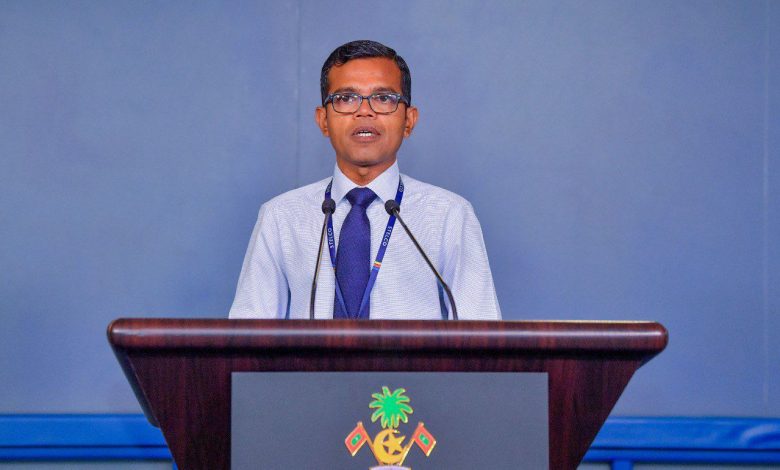 ޕާޓީ ބަދަލުކުރުމުން މެންބަރުންގެ ގޮނޑި ގެއްލޭ ގޮތަށް ހުށަހެޅި އިސްލާހަކީ ތައުރީފު ހައްގު ފިޔަވަޅެއް: ފަހުމީ