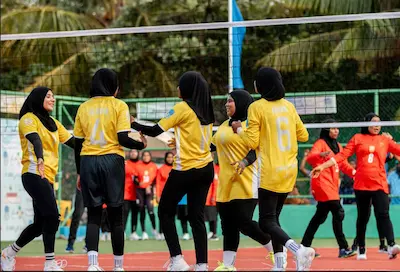 ނިލަންދޫ ރާވެރިޔާ 2024: ފަހަތުން އަރައި ކަނޑުހުޅުދޫ ބަލިކޮށް ބޮންބޮން ސްޕޯޓްސް ކުލަބްއިން ސެމީގެ ޖާގަ ކަށަވަރުކޮށްފި