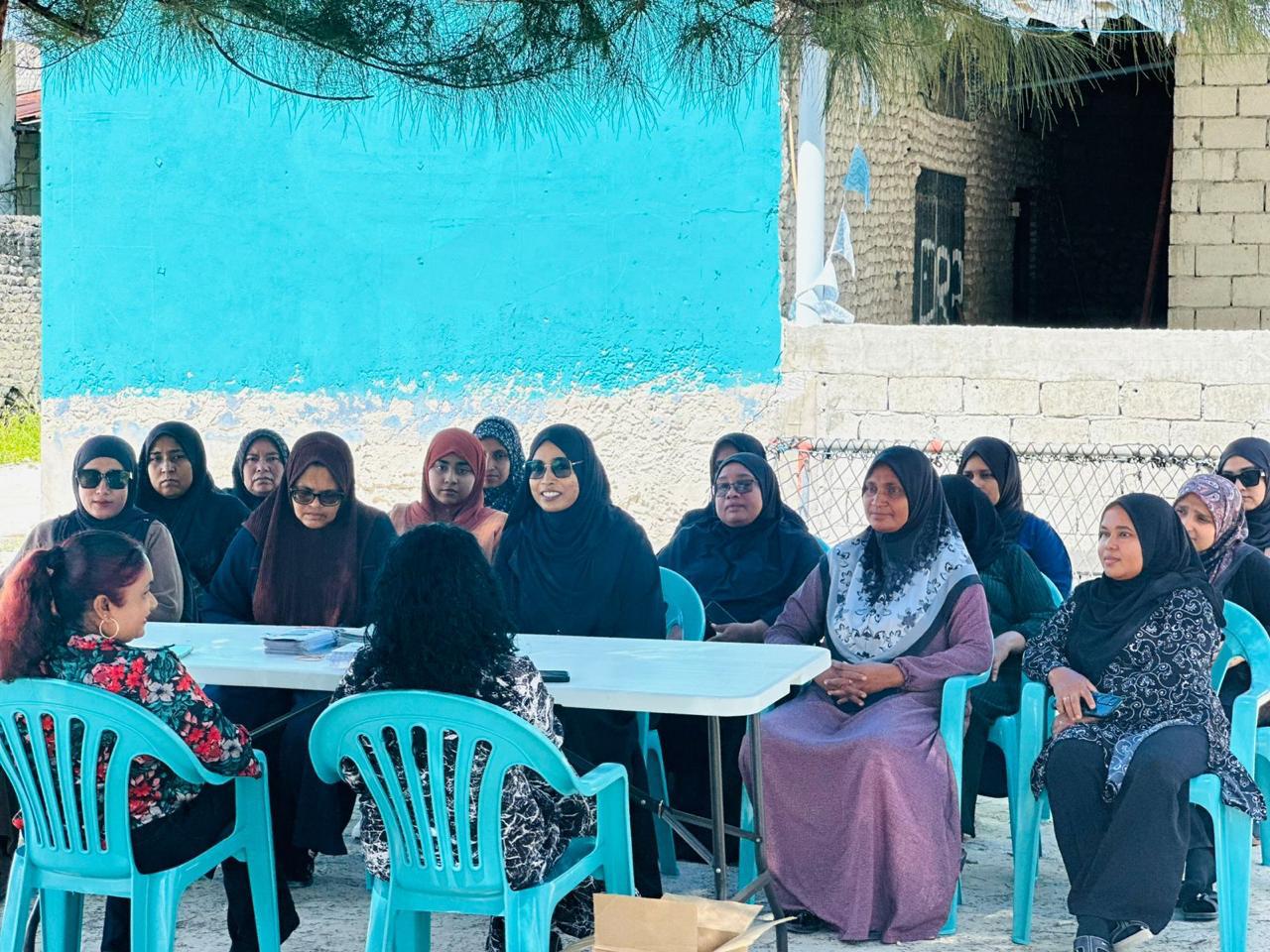 ޕީއެންސީގެ އަންހެނުންގެ ގޮފިން އިސްނަގައިގެން ރިފަރެންޑަމް ވޯޓަށް ހޭލުންތެރި ކުރުވުމުގެ ކެމްޕޭނެއް ފަށައިފި