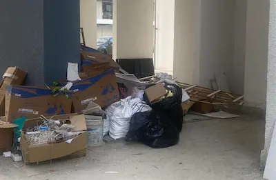 ފަހި ފްލެޓުތަކުން 460 ޓަނުގެ ކުނި ނަގައިފި؛ އުސޫލާ ޚިލާފަށް ކުނިއަޅާ ފަރާތްތައް ޖޫރިމަނާ ކުރަނީ