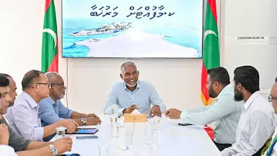 ލާމަރުކަޒީ ޤާނޫނަށް ގެނައި އިސްލާޙުތައް; ކައުންސިލުތައް ޒިންމާދާރުވެ، މަސައްކަތްތައް ހަރުދަނާވެ، މާލީ ހިސާބުތައް ޒިންމާދާރު ކުރެވޭނެ!