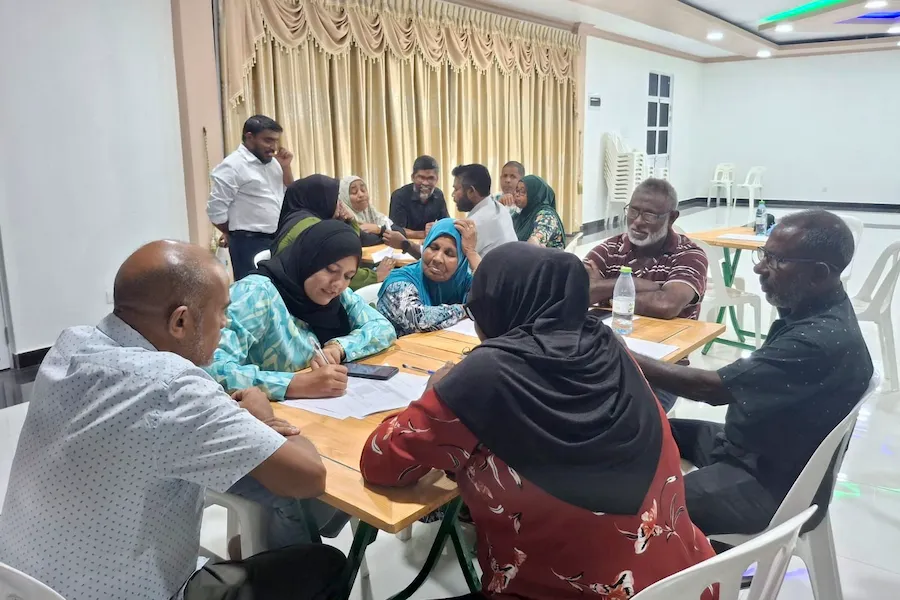 އަގުއެއްކުރި މަހުގެ އުފެއްދުން ތައްޔާރުކުރުމާއި ކުދި ވިޔަފާރި ހިންގާ ބެލެހެއްޓުމުގެ ޕްރޮގްރާމެއް، ނިލަންދޫގަ ފަށައިފި