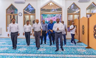 ނިޝާންމުލީގޭ ޝަރަފްގެ ޢިއްޒަތުގެވެރިޔާ އަދި ވިޔަފާރިވެރިޔާ މުޙައްމަދު ޞާލިޙް، އަމިއްލަ ގޯތީގައި ބިނާކުރެއްވީ މިސްކިތެއް
