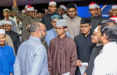 ޒުވާން ޚަޠީބުން ތަމްރީނުކުރުން: 5 ވަނަ ބުރަށް ކުރިމަތިލުމަށް ހުޅުވާލައިފި