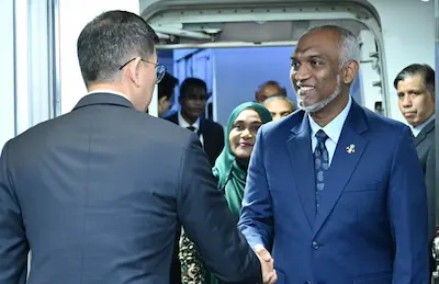 ސިންގަޕޫރަށް ކުރެއްވި ނުރަސްމީ ދަތުރުފުޅަށްފަހު ރައީސް ޑރ މުއިއްޒު މާލެ ވަޑައިގެންފި