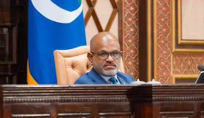 މަޖިލީހުގެ ނައިބުރައީސްކަމުން ނާޒިމު ވަކިކުރުމުގެ ވޯޓު ނެގުން، އާދީއްތަ ދުވަހު
