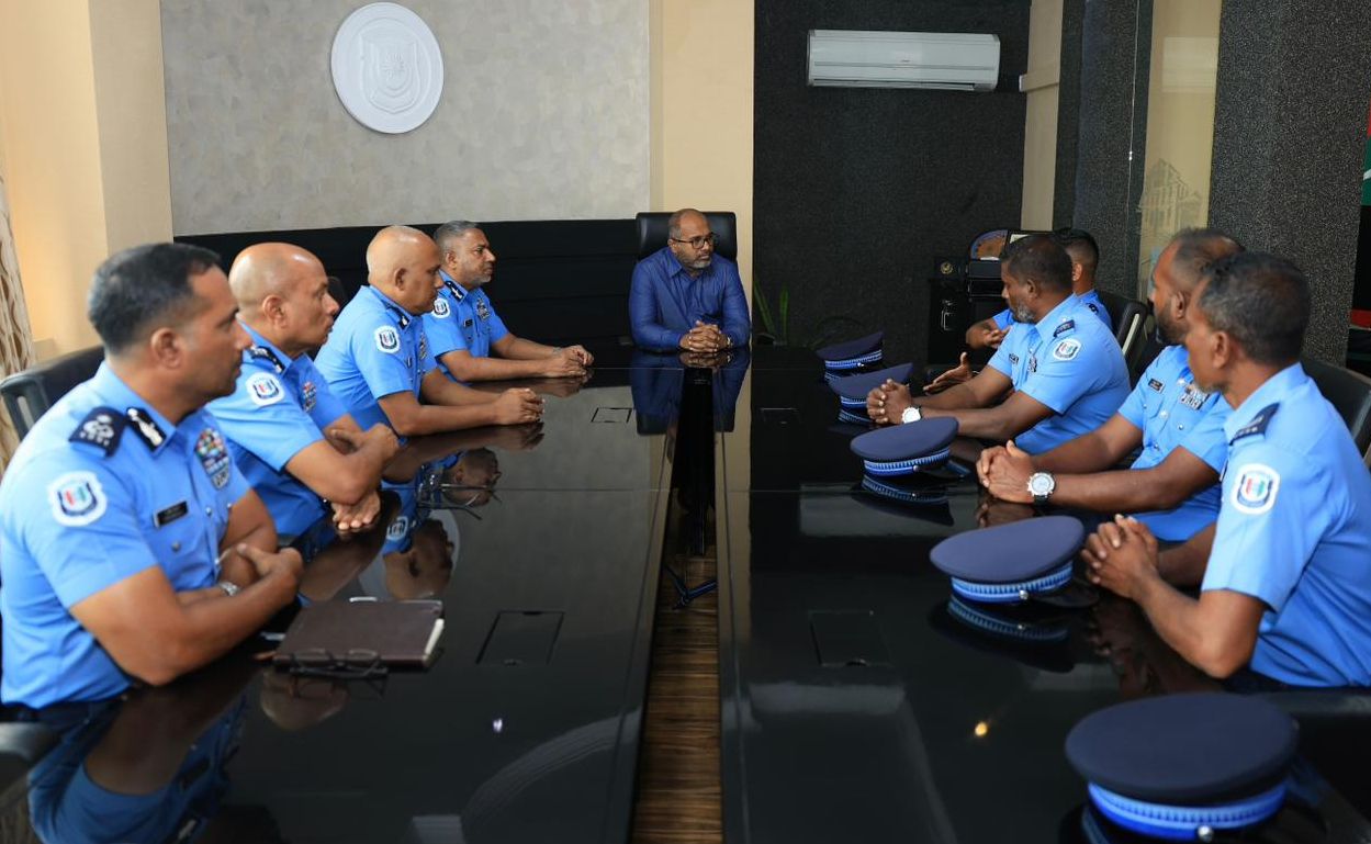 ގެއްލުނު އިޓަލީގެ ފަތުރުވެރިން ހޯދުމަށް ހިންގި އޮޕަރޭޝަންގައި ބައިވެރިވި ފުލުހުންގެ އަގު ވަޒަންކޮށްފި