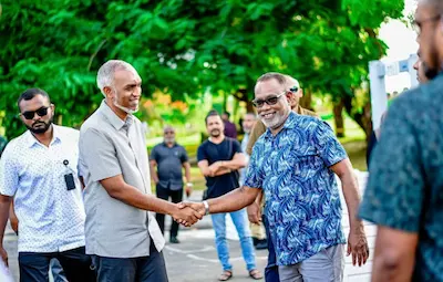 ރައީސް ޑރ. މުޢިއްޒުގެ އިތުބާރު ނެތްކަމުގެ ވޯޓެއް ނެގުމަކީ އިދިކޮޅުން ދެކޭ “ނަނާ ހުވަފެނެއް”: ޢަބްދުއްރަޙީމް