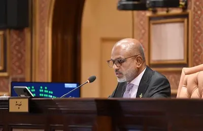 ނާޒިމްގެ އިތުބާރު ނެތްކަމުގެ މައްސަލަ: ބަހުސްގެ ވަގުތު ކަނޑައަޅަން ކޮމިޓީ ބައްދަލުވުން މިއަދަށް ތާވަލުކޮށްފި