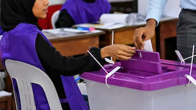 ހިތަދޫ އުތުރު ދާއިރާގެ ބައި-އިލެކްޝަން އަންނަ މަހު 6ވަނަ ދުވަހު: ވޯޓުލުމަށް 7 ފޮށި ބަހައްޓަނީ