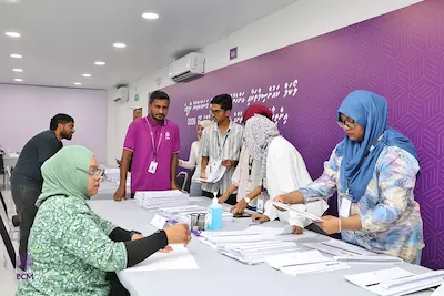 ހިތަދޫ އުތުރު ދާއިރާގެ ކެންޑިޑޭޓުންގެ ނަން ތަރުތީބުކުރުމާއި ގުރުއަތުނެގުން ބުދަ ދުވަހު