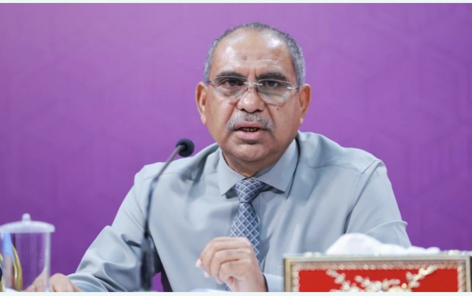 އީސީގެ ރައީސް މުޙައްމަދު ޒާހިދު މަޤާމުން އިސްތިއުފާ ދެއްވައިފި
