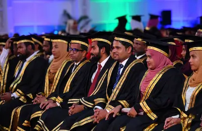 ޗައިނާގައި މާސްޓާސް އަށާއި ޕީއެޗްޑީ އަށް ކިޔެވުމުގެ ފުރުސަތު؛ 40 ސްކޮލަރޝިޕަށް ހުޅުވާލައިފި