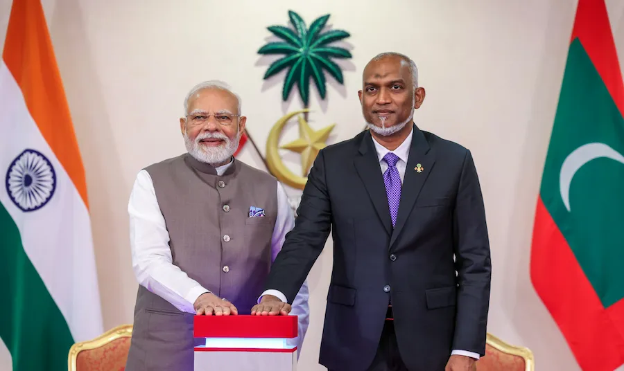 އިންޑިއާއިން ރާއްޖެއަށް 319 މިލިއަން ޑޮލަރު ދޭން ނިންމައިފި