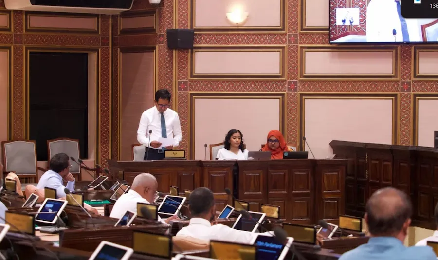 ޗައިނާގެ ފްރެންޗައިޒް ވިޔަފާރިތަކަށްވެސް ރާއްޖޭގައި ހަރަކާތްތެރިވެވޭނީ ކަނޑައެޅިފައިވާ އުސޫލުގެ ތެރެއިން: ވަޒީރު ސަޢީދު