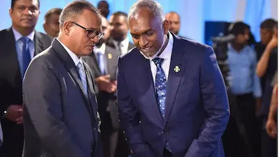 ކުރިއަށް އޮތް ތަނުގައިވެސް ދެމިހުންނަވާނީ ރައީސް މުޢިއްޒުގެ އަރިހުގައި: އާދަމް ޝަރީފް