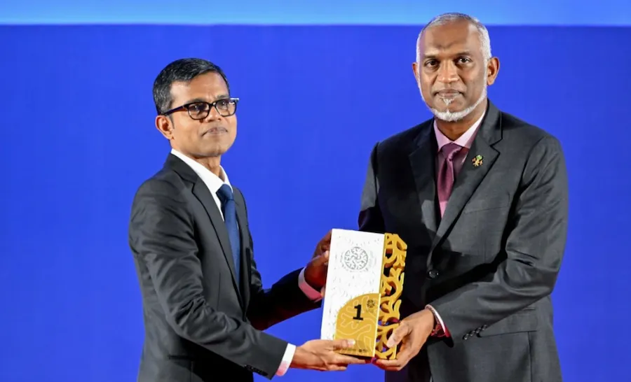 ރައީސް އޮފީހުގައި ހިދުމަތްކުރަން ފުރުސަތު ދެއްވީތީ ރައީސަށް ފަހުމީގެ ޝުކުރު
