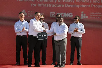 ޢުމްރާނީ ތަރައްޤީގެ ދުވެލި ހަލުވިކުރުމަށް 230 އަށްވުރެ ގިނަ މެޝިނަރީ ގެނެސްފި