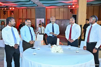 ބީއެމްއެލްގެ 6 ބްރާންޗަކާއި 90 އޭޓިއެމް ރައީސް އިފްތިތާޙް ކޮށްދެއްވައިފި
