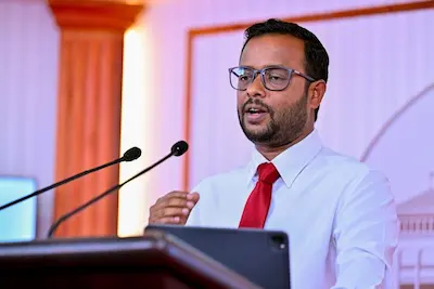 މިސަރުކާރަށް ބޯހިޔާވަހިކަމަކީ ސިޔާސީ ކަމެއް ނޫން، އެއީ އިންސާނިއްޔަތަށްޓަކައި ކޮށްދޭންޖެހޭ ކަމެއް: ވަޒީރު