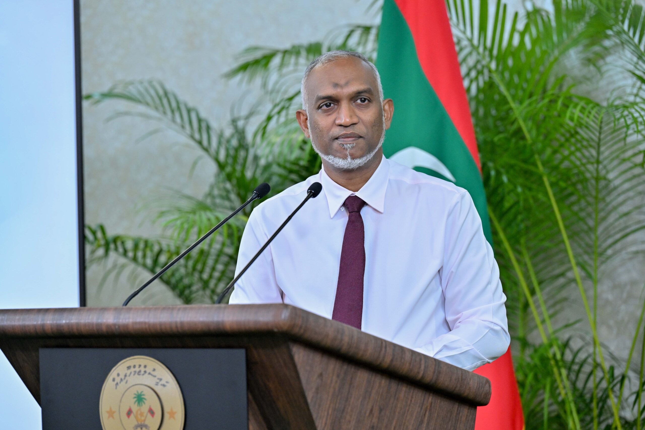 ސަރުކާރުގެ އެންމެ ބޮޑު އަމާޒަކީ ގައުމަށް ބޭނުންތެރި ހިދުމަތްތެރީންތަކެއް އުފައްދާތަނަކަށް ފުލުހުންގެ މުއައްސަސާވުން: ރައީސް