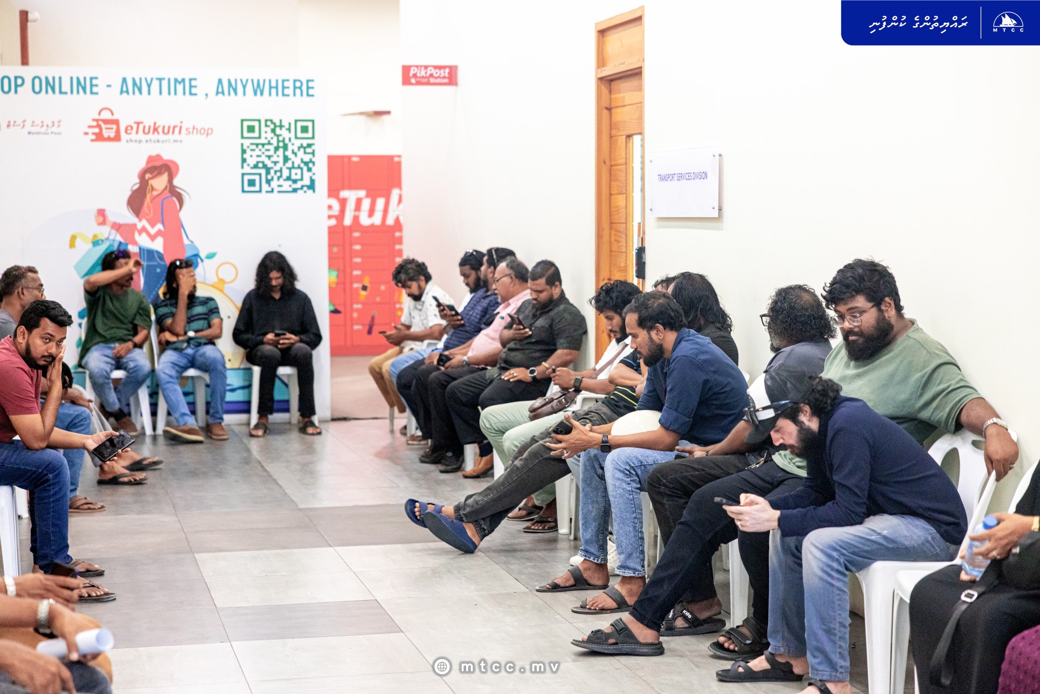 ޓެކްސީލައިންގެ ހިދުމަތަށް ޑްރައިވަރުން ހޯދުމަށް މާދަމާ ވޯކް-އިން އިންޓަވިއުއެއް ބާއްވަނީ