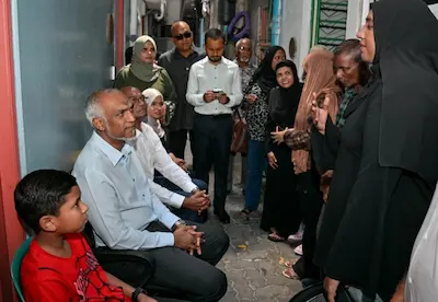 ރައީސް ޑރ މުޢިއްޒު ކެންޑިޑޭޓުންނާއެކު, ދޮރުން ދޮރަށް ހަރަކާތުގެ ދެ ވަނަ ބުރުގައި މައްޗަންގޮޅީ މެދު ދާއިރާއަށް