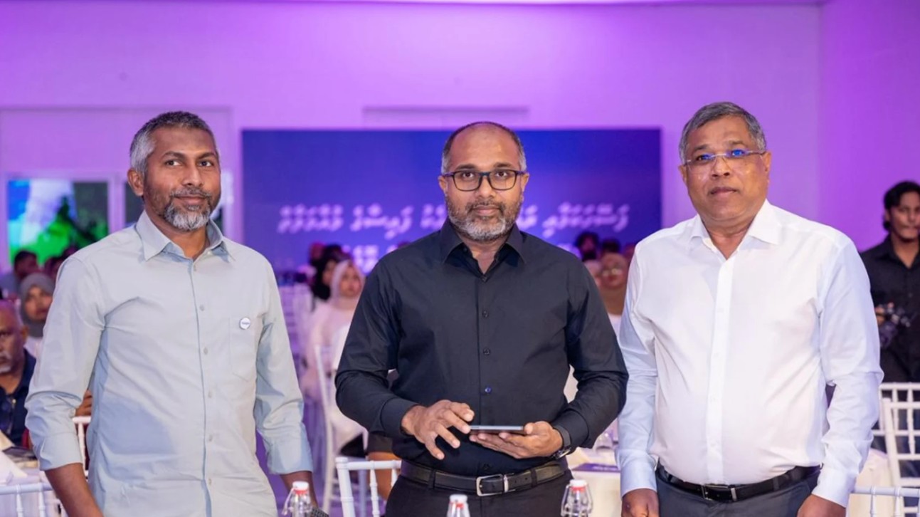 އައްޑޫ ސިޓީގައި، ބީއެމްއެލްގެ ޑިޖިޓަލް ވޮލެޓު ‘ސްވައިޕް’ ތައާރަފު ކޮށްފި