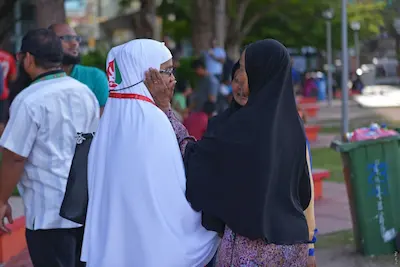 މެދުއިރުމަތީގެ މަޝްރަހާ ގުޅިގެން އުމްރާވެރިން ދަތުރުފަތުރުގައި ސަމާލުވުމަށް އިސްލާމިކް މިނިސްޓްރީން އިލްތިމާސްކޮށްފި