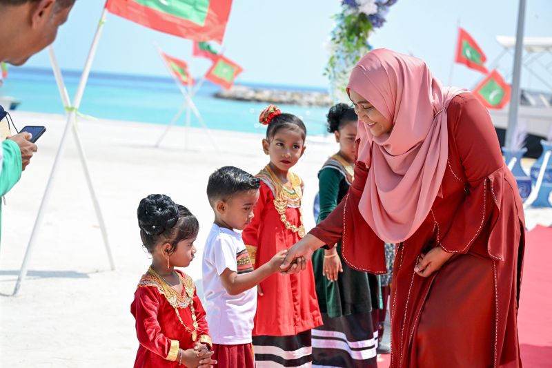 ޢާއިލީ ގުޅުންތައް ދެމެހެއްޓުމަކީ ދިރިއުޅުމުގެ އެންމެ ބޮޑު ކާމިޔާބީ: މެޑަމް ސާޖިދާ