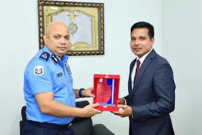 މާލީ ކުށްތަކާއި ކޮރަޕްޝަނާ ދެކޮޅަށް ރާއްޖެއިން ކުރަމުންދާ މަސައްކަތްތަކަށް ޝުކުރު!