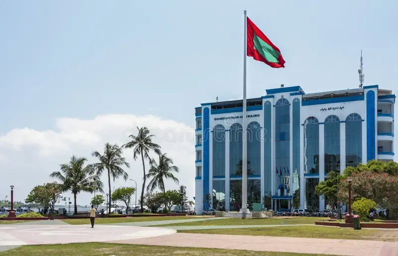 ފުލުހުންގެ މުހިންމު ނުވަ ޑިޕާޓްމެންޓެއްގެ ވެރިން ބަދަލުކޮށްފި