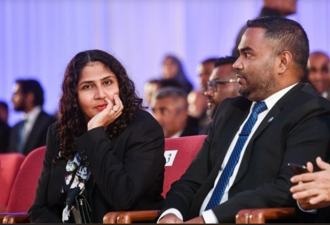އަޒްމިރަލްދާގެ ފިރިކަލުންގެ ބަންދާ ބެހޭގޮތުން އޮޅުންފިލުއްވަން ގުޅުއްވިކަމަށް މަހާޒު އިއުތިރާފުވޭ