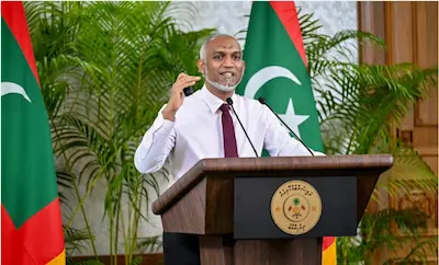ދުވަހަކުވެސް ޤާނޫނާ ޚިލާފު ކަމެއް ނުކުރަން، ނުވެސް ކުރާނަން! ނާޖައިޒު ނުފޫޒެއް ނުފޯރުވަން، ނުވެސް ފޯރުވާނަން: ރައީސް