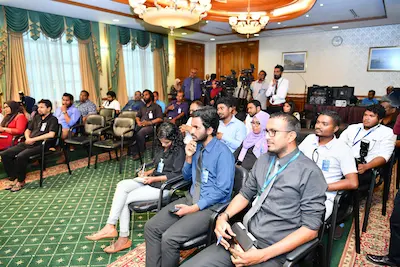 ރައީސްގެ އިލްތިމާސް- ނޫސްވެރިންނަށް: ވަކި އަތަކަށް ނުޖެހި މިނިވަންކަމާއެކު ތެދު މައުލޫމާތު ހާމަކުރައްވާ!