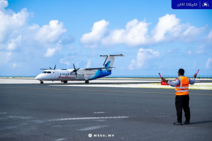 އެއަރޕޯޓް ހުޅުވުން ލަސްކުރީ، ޝެޑިއުލް ދަތުރުތަކާއެކު އެއަރޕޯޓް ރަސްމީކޮށް ހުޅުވުމަށް: މުބީން