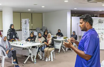އަންހެން އިލެކްޓްރިޝަނުން ތަމްރީނު ކުރުމަށް ސްޓެލްކޯ އިން ހިންގި ކޯސް ކާމިޔާބުކަމާއެކު ނިމުމަކަށް!