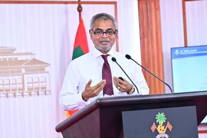 އިޒްރޭލުގެ ޕާސްޕޯޓް މަނާ ކުރުމުން ފަތުރުވެރިކަމަށް ގެއްލުމެއް ނެތް: ވަޒީރު ތޯރިގް