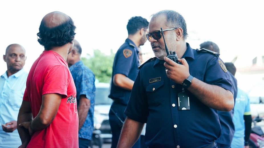 ބާޒާރުމަތިން 8 ބިދޭސީން އިމިގްރޭޝަންގެ ބެލުމުގެ ދަށަށް ގެންގޮސްފި