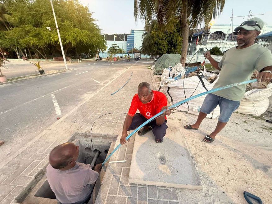 ކުށް މަދުކުރުމަށް އޭދަފުށީގައި ސީސީޓީވީ ކެމެރާ ހަރުކުރަނީ