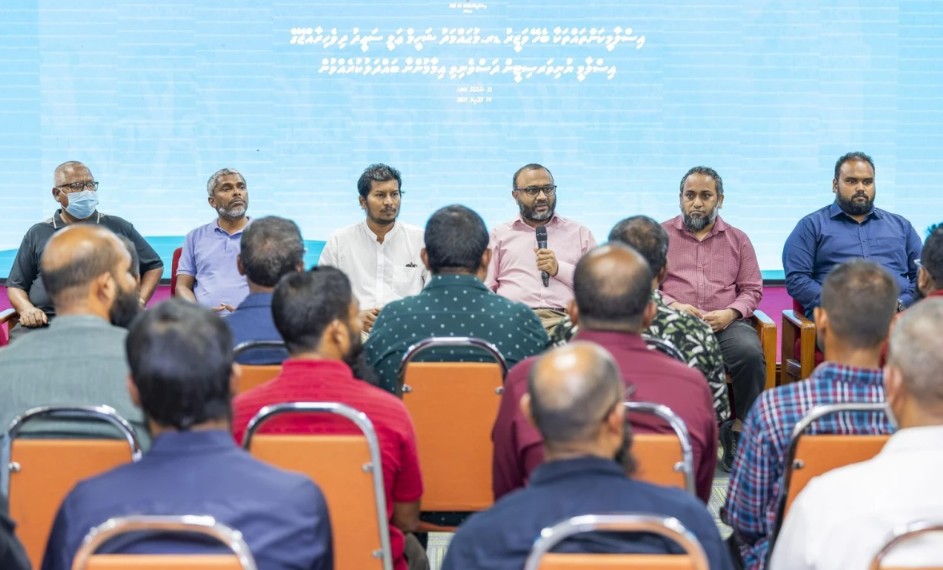 ހަރަމްފުޅުގެ އިމާމު ވަޑައިގެންނެވުމުން ރާއްޖޭގެ ދީނީ ކަންކަން ކުރިއަރާނެ ކަމަށް ގަބޫލުކުރަން: ވަޒީރު ޑރ ޝަހީމު