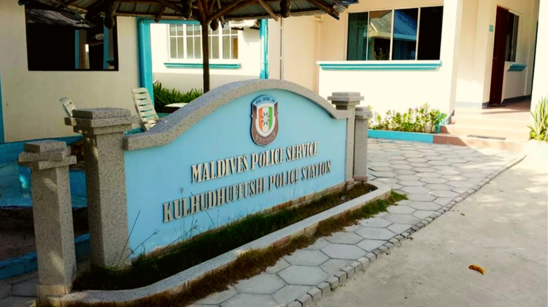 ކުޅުދުއްފުށީ ކަސްޓޯޑިއަލްގައި އަމިއްލައަށް މަރުވާން އުޅުނު ބަންދު މީހާ ނިޔާވެއްޖެ