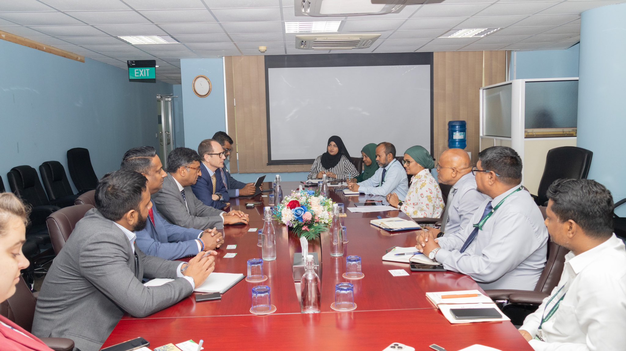 ދަނޑުވެރިކަމުގެ ސިނާއަތު ކުރިއެރުވުމަށް ކެނެޑާގެ އެހީތެރިކަން ހޯދުމަށް މަޝްވަރާ ކޮށްފި