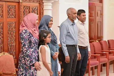 ރައީސް ޑރ މުއިއްޒު ގެ ދެކަނބަލުން ޢީދު ސަލާން ކުރައްވައިފި